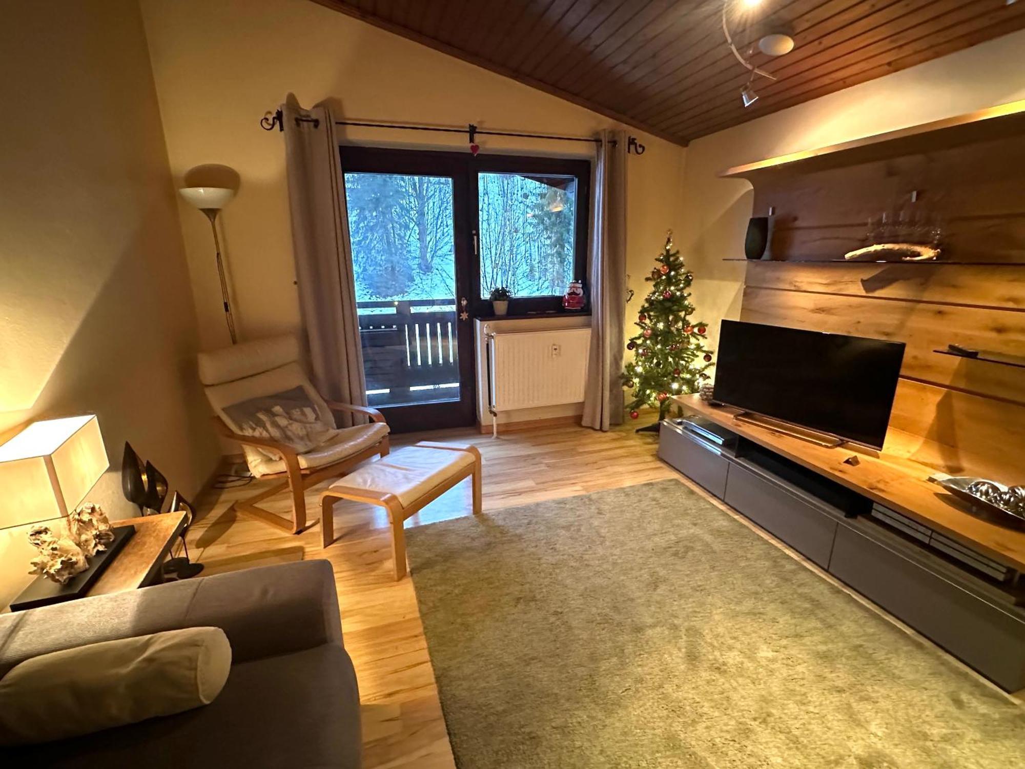Appartement Riverview Заалбах-Хинтерглем Екстериор снимка